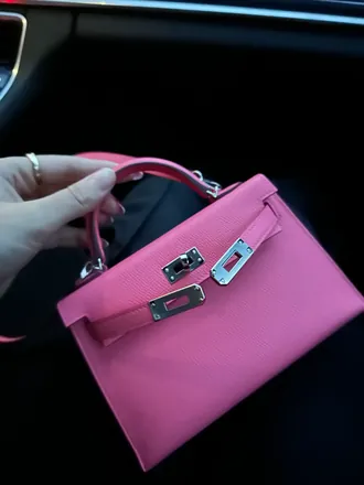 Roze Kelly